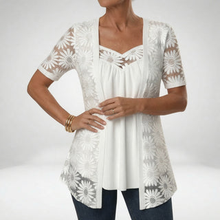 Prudence™ — Blouse blanche dentelle manches courtes élégance féminine