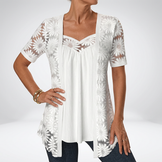 Prudence™ — Blouse blanche dentelle manches courtes élégance féminine
