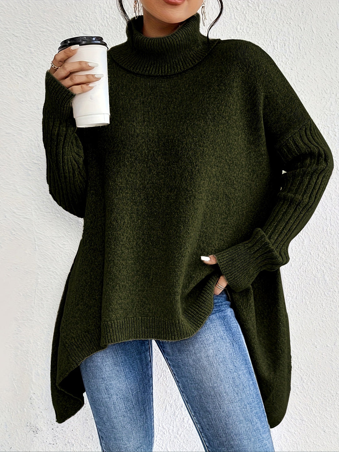 Léïna™ – Le Pull Col Montant Doux & Décontracté
