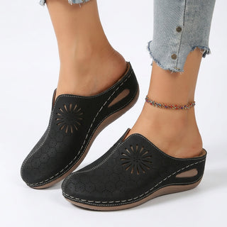 Floralie™ — Mule ajourée fleurie confort naturel quotidien