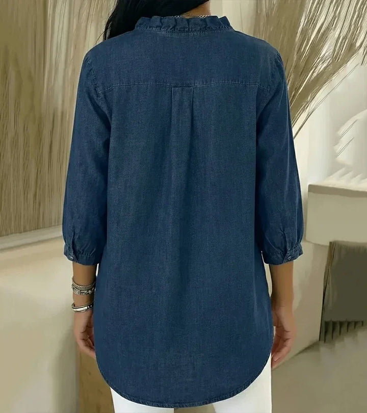 Clémence™ — Blouse fluide col V volanté