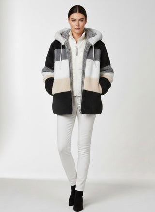 Aléana™ – La veste d’hiver élégante et chaude avec capuche et fermeture éclair