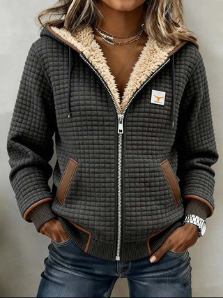 Sandra | Veste matelassée à capuche zippée avec doublure sherpa